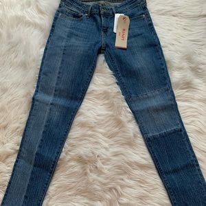 Levi jeans